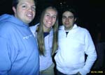 Mi prima, su novio y Luismi en el 4 Aniversario Bayona Music